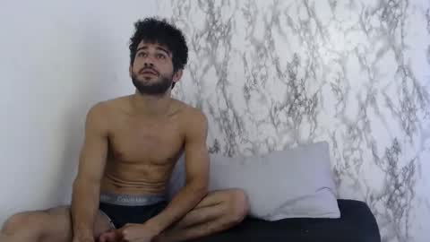 Snapshot of samylati chatting on February 26, 4:11 am samylati online show from February 26, 4:11 am