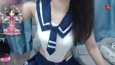 Snapshot of sanatokii chatting on October 6, 2:20 am Sana online show from October 6, 2:20 am