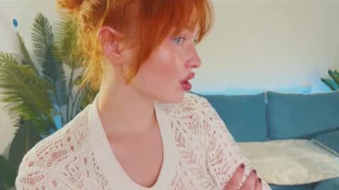 Sanda3   online show from October 15, 1:33 pm