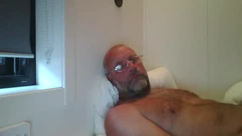 Snapshot of sandnesrune523 chatting on September 18, 5:09 am sandnesrune523 online show from September 18, 5:09 am