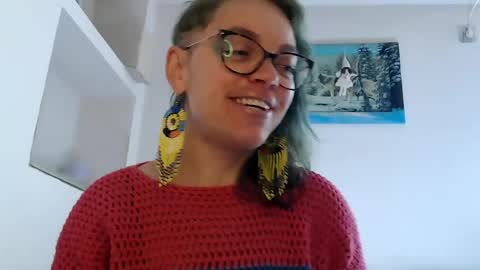 Sandra online show from May 1, 1:48 pm