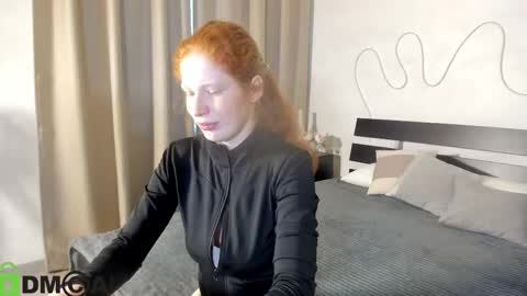 Sandra online show from October 6, 1:36 am