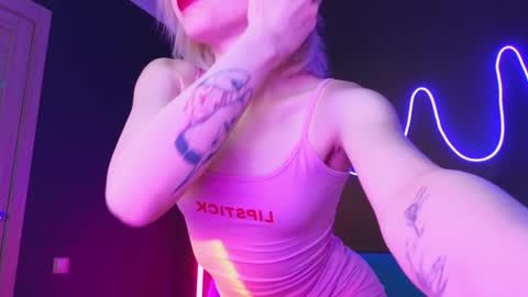 Snapshot of sandraboyl chatting on January 22, 4:23 am Sandy online show from January 22, 4:23 am