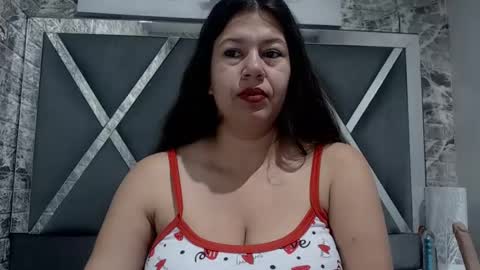 sandraclarkx69 online show from December 29, 12:01 pm