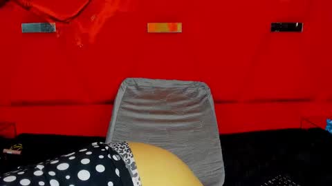 sandraclarkx69 online show from October 18, 12:28 pm