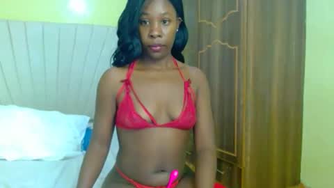 Snapshot of sandrah_ chatting on October 5, 8:18 pm Sandy online show from October 5, 8:18 pm