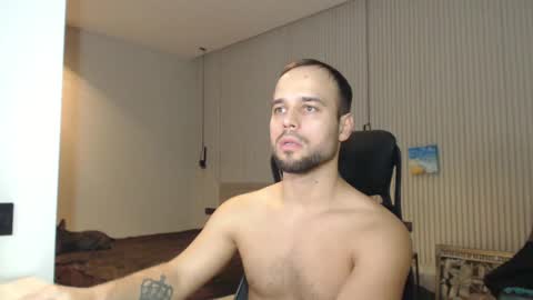 DeAlex online show from February 1, 6:08 pm