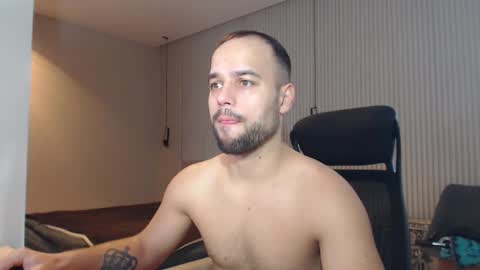 DeAlex online show from February 18, 9:21 am