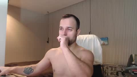 DeAlex online show from March 8, 7:09 pm