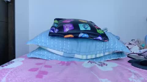 sandy online show from January 13, 7:41 pm