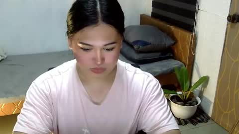 Snapshot of sangre_danaya chatting on September 22, 2:52 pm DANAYA online show from September 22, 2:52 pm