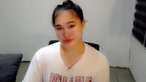 Snapshot of sangre_danaya chatting on November 3, 5:03 pm DANAYA online show from November 3, 5:03 pm