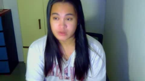 Snapshot of sangre_danaya chatting on December 1, 9:53 pm DANAYA online show from December 1, 9:53 pm