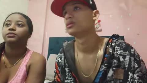 Snapshot of saniasex2025 chatting on November 27, 1:35 pm saniasex2025 online show from November 27, 1:35 pm