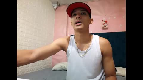 Snapshot of saniasex2025 chatting on December 1, 1:38 pm saniasex2025 online show from December 1, 1:38 pm