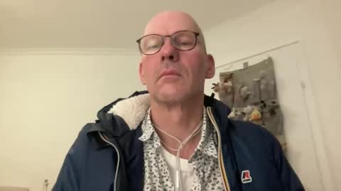 Snapshot of santaclausonice chatting on November 14, 11:57 pm santaclausonice online show from November 14, 11:57 pm