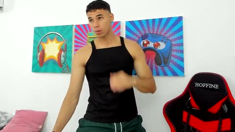 Maximo Santana online show from April 7, 1:22 pm