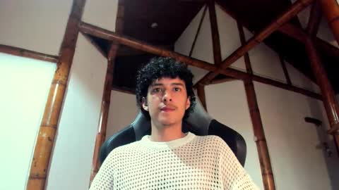 santi_twink19 online show from March 5, 5:58 am