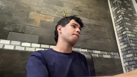 Snapshot of santiago_foxx chatting on October 26, 6:14 pm santi online show from October 26, 6:14 pm