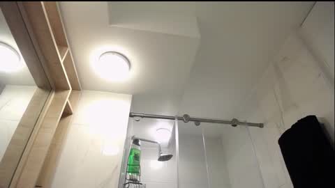 Snapshot of santii_rose chatting on November 13, 10:47 am Santii online show from November 13, 10:47 am