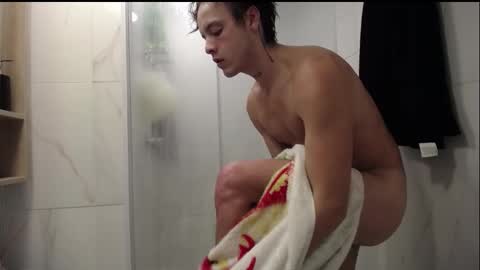 Snapshot of santii_rose chatting on November 15, 10:48 pm Santii online show from November 15, 10:48 pm