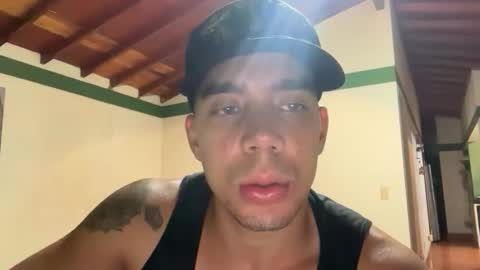 santoxxxkinney online show from January 13, 2:28 am