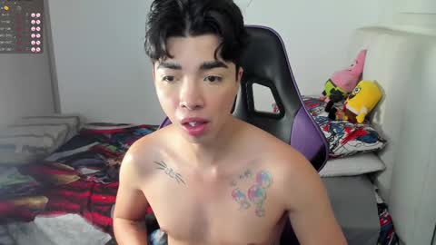 Mr. Santiago online show from February 11, 1:30 pm