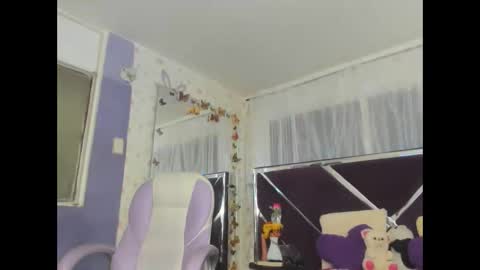 Snapshot of santy_bigcock_01 chatting on November 8, 4:29 pm santy online show from November 8, 4:29 pm