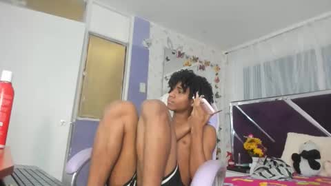 Snapshot of santy_bigcock_01 chatting on November 24, 3:28 am santy online show from November 24, 3:28 am