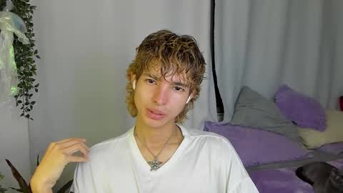 kitty online show from October 4, 2:31 am