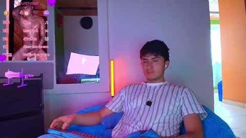 Santyago online show from November 11, 7:58 pm