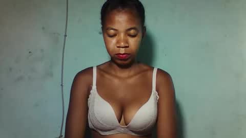 sanyah0123 online show from January 8, 2:25 am