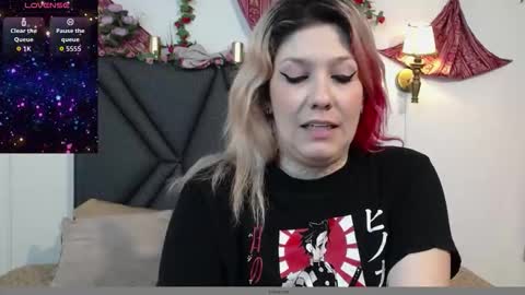 Snapshot of sanyaseraphine0 chatting on November 1, 8:11 pm sanyaseraphine0 online show from November 1, 8:11 pm