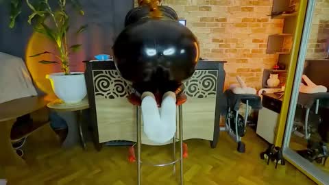 sara  foxy online show from February 13, 2:51 am