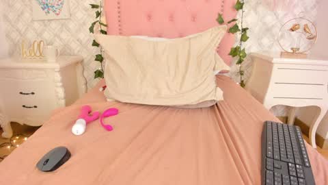 Sara online show from January 24, 9:49 am