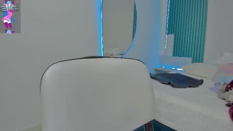 sara allenx online show from September 16, 1:45 pm