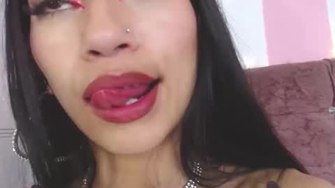 Snapshot of sara_caplerx chatting on February 21, 6:37 pm sarita online show from February 21, 6:37 pm