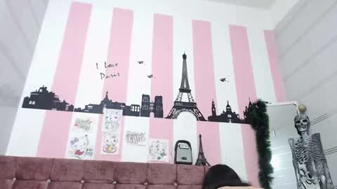 Snapshot of sara_caplerx chatting on September 29, 1:27 pm sarita online show from September 29, 1:27 pm