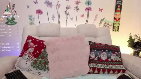 Sara Crowe online show from December 23, 9:08 pm