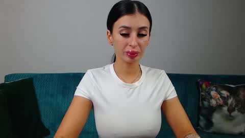 Im Sara I am happy to be here  online show from February 24, 6:06 pm