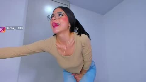 Snapshot of sara_goddess01 chatting on December 26, 12:36 am Sara online show from December 26, 12:36 am