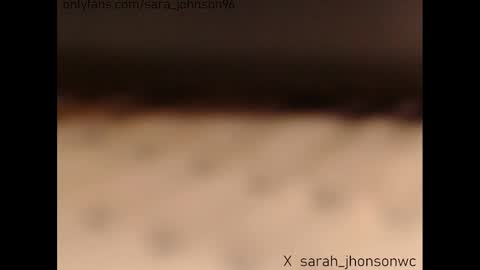 Snapshot of sara_johnson__ chatting on January 9, 11:02 pm sara_johnson__ online show from January 9, 11:02 pm