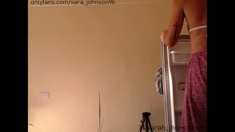 Snapshot of sara_johnson__ chatting on January 16, 1:25 pm sara_johnson__ online show from January 16, 1:25 pm