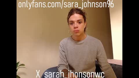 Snapshot of sara_johnson__ chatting on February 5, 1:44 pm sara_johnson__ online show from February 5, 1:44 pm