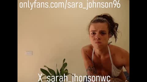 Snapshot of sara_johnson__ chatting on February 9, 1:35 pm sara_johnson__ online show from February 9, 1:35 pm