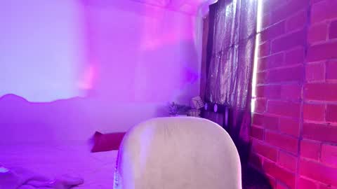 Sara online show from March 10, 12:37 pm