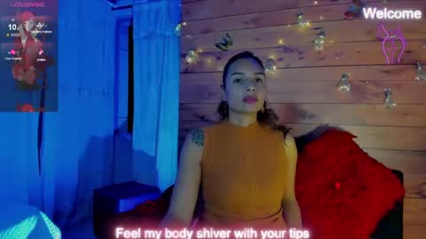 Snapshot of sara_thompson01 chatting on September 29, 1:33 am SARA online show from September 29, 1:33 am