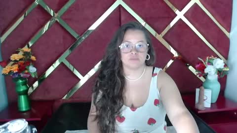 sara_thonson_ online show from January 22, 2:59 am