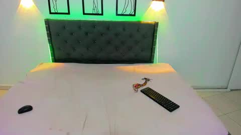 sara_valentina2 online show from September 19, 2:29 pm