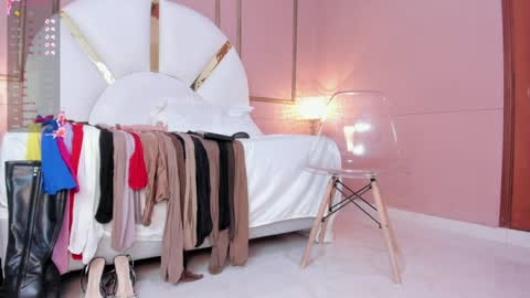 Snapshot of saraa_cute1 chatting on January 23, 6:49 am Saraa Gomez online show from January 23, 6:49 am